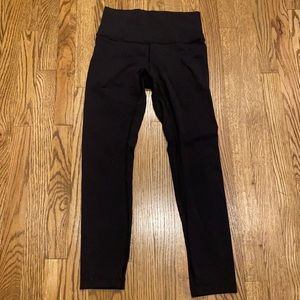 lululemon Wunder Under High Rise 7/8 tight.